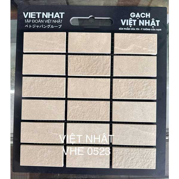 gach-viet-nhat-29-5x29-5-vhe_0523-op-tuong gach-viet-nhat-29-5x29-5-vhe_0523-op-tuong
