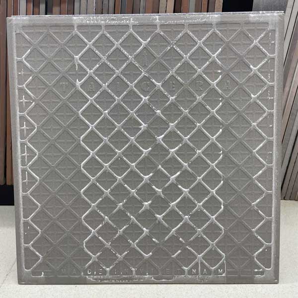 gach-op-lat-taicera-30x30-g38c53-gia-soi-1