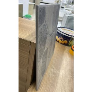 gach-op-lat-taicera-30x30-g38c58jf-gia-soi