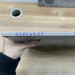 gach-op-lat-taicera-30x30-g38c68jf-gia-soi