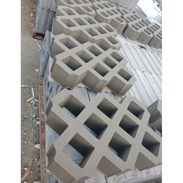 gach-trong-co-8-lo-27x40x8cm-9-vien-m2-4 gach-trong-co-8-lo-27x40x8cm-9-vien-m2-4