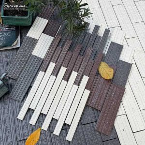 gach-trang-tri-viet-nhat-stc-26-8x24-5cm