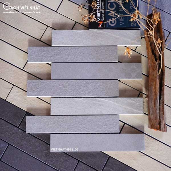 gach-viet-nhat-24-5x32-5-gge_05-op-tuong gach-viet-nhat-24-5x32-5-gge_05-op-tuong