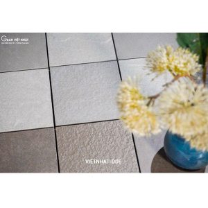 gach-viet-nhat-29-5x29-5-dde-op-tuong-1