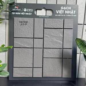 gach-viet-nhat-29-5x29-5-ile_07-op-tuong