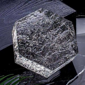 gach-kinh-luc-giac-15x15x5-av-vm173-van-song-nhieu-mau