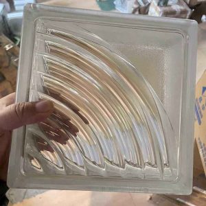 gach-kinh-rong-av-19x19x8-vm197-cau-vong-4